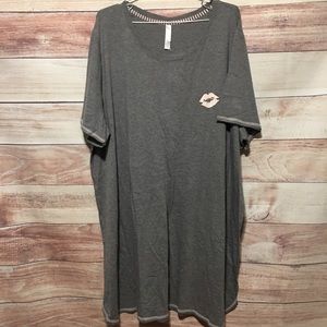 Sleep by Cacique Woman’s Gray Sleep Shirt